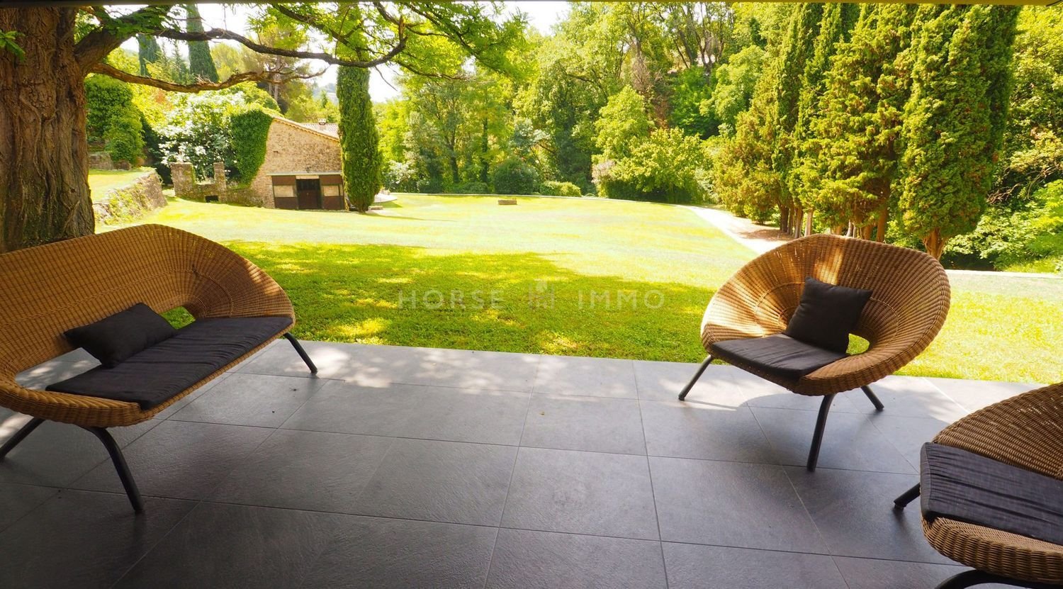 Maison à vendre, 395m², Grasse