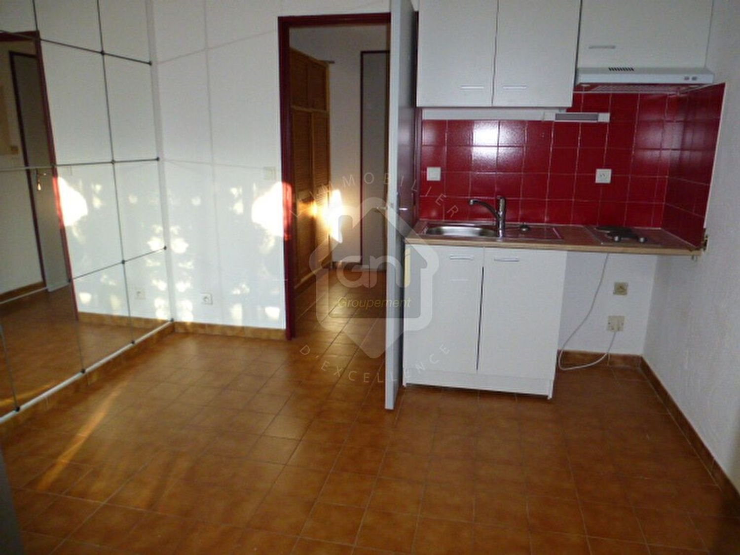 Appartement à louer, 16m², Sausset-les-Pins