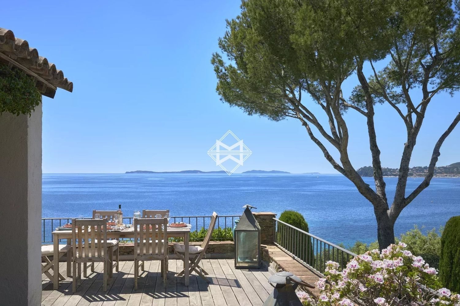 Maison à louer, 250m², La Croix-Valmer