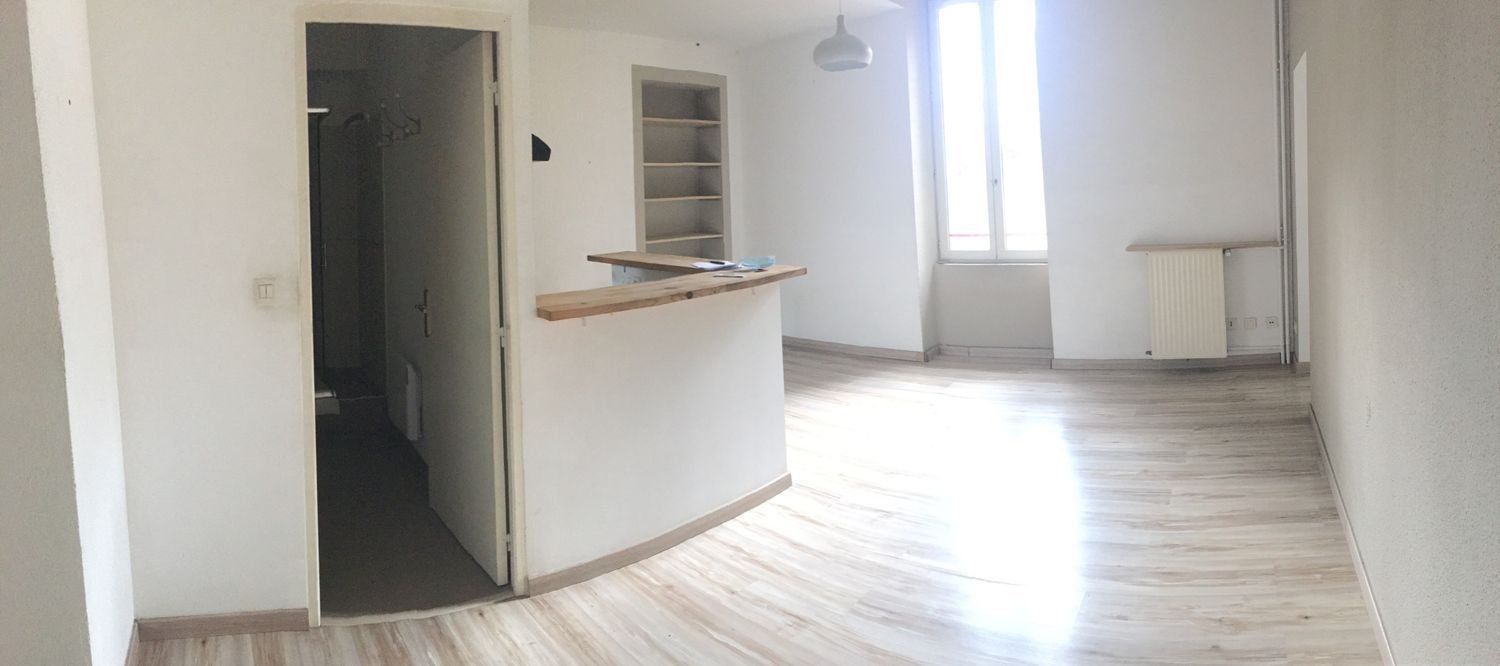 Appartement à louer, 45m², Nîmes