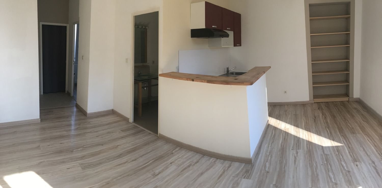 Appartement à louer, 45m², Nîmes