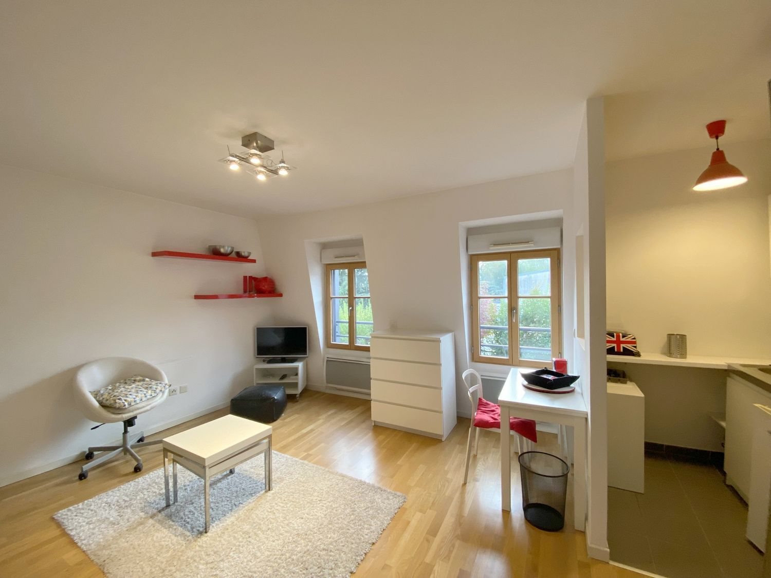 Appartement à louer, 30m², Garches