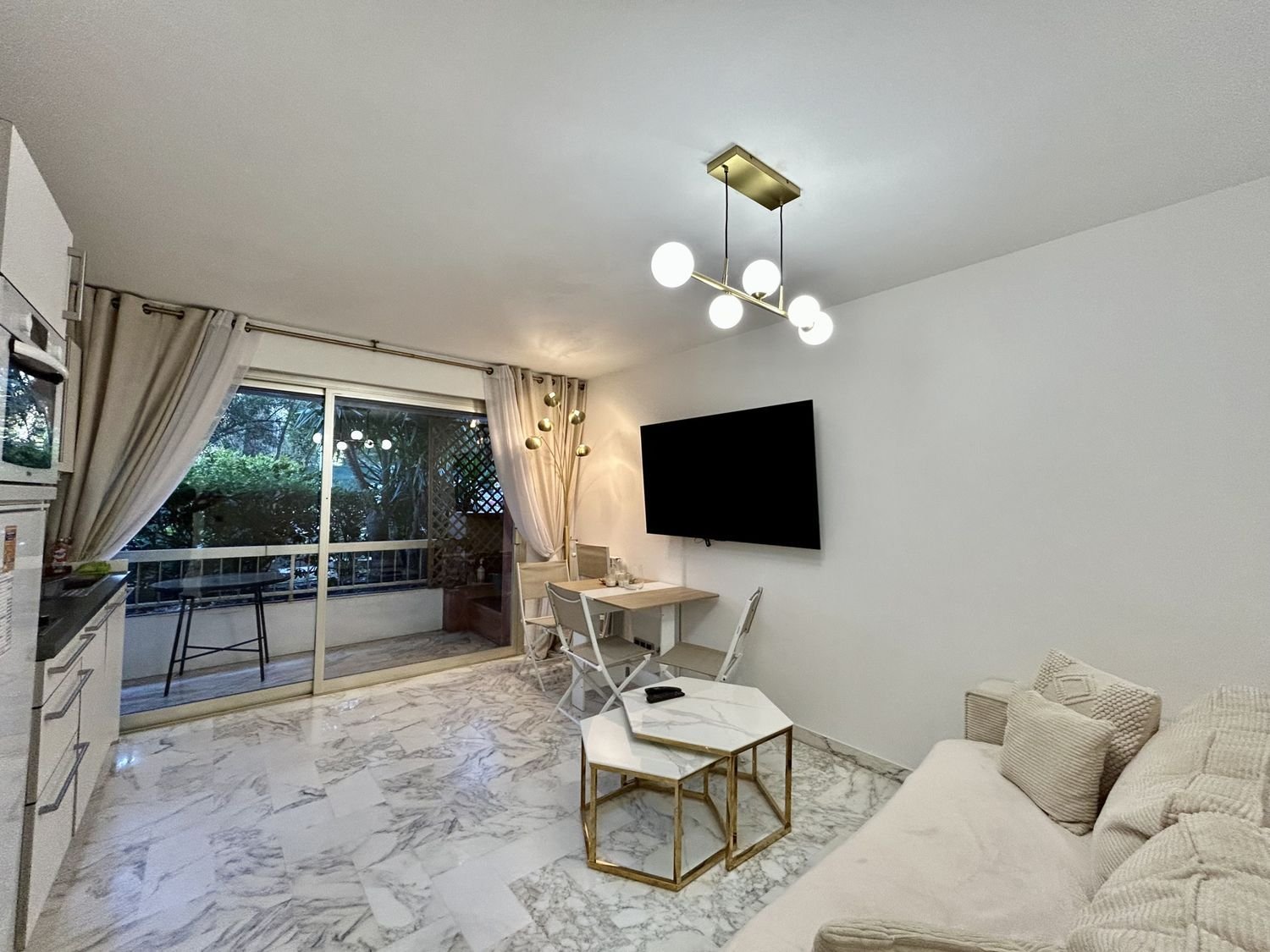 Appartement à louer, 53m², Cannes