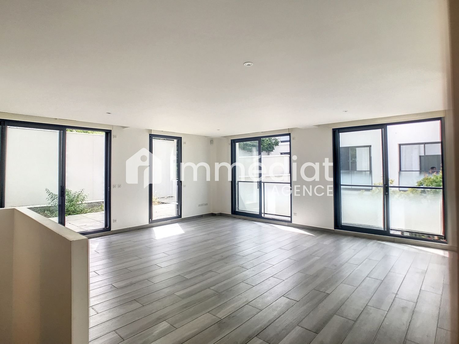 Appartement à louer, 146m², Nanterre