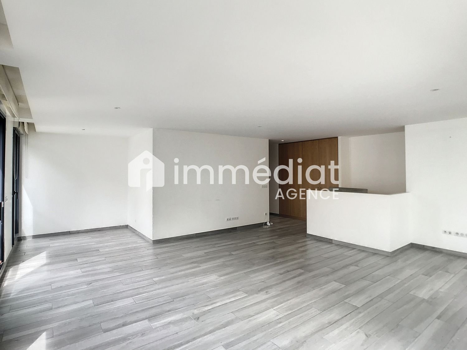 Appartement à louer, 146m², Nanterre