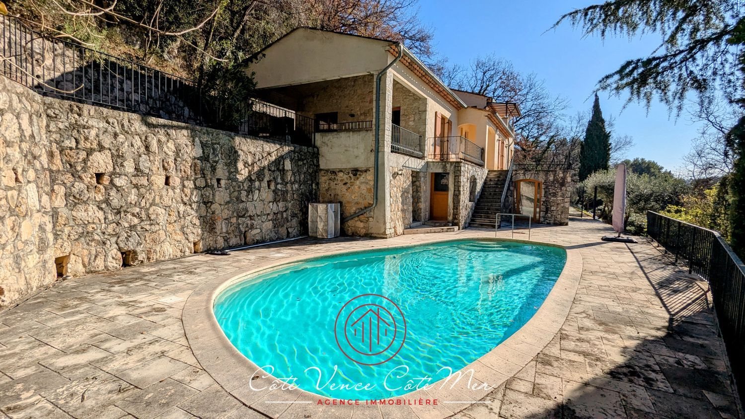 Maison à vendre, 257m², Tourrettes-sur-Loup
