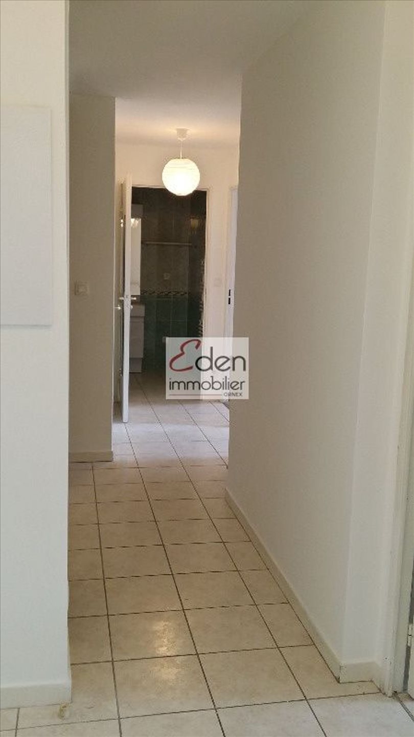 Appartement à louer, 62m², Gex