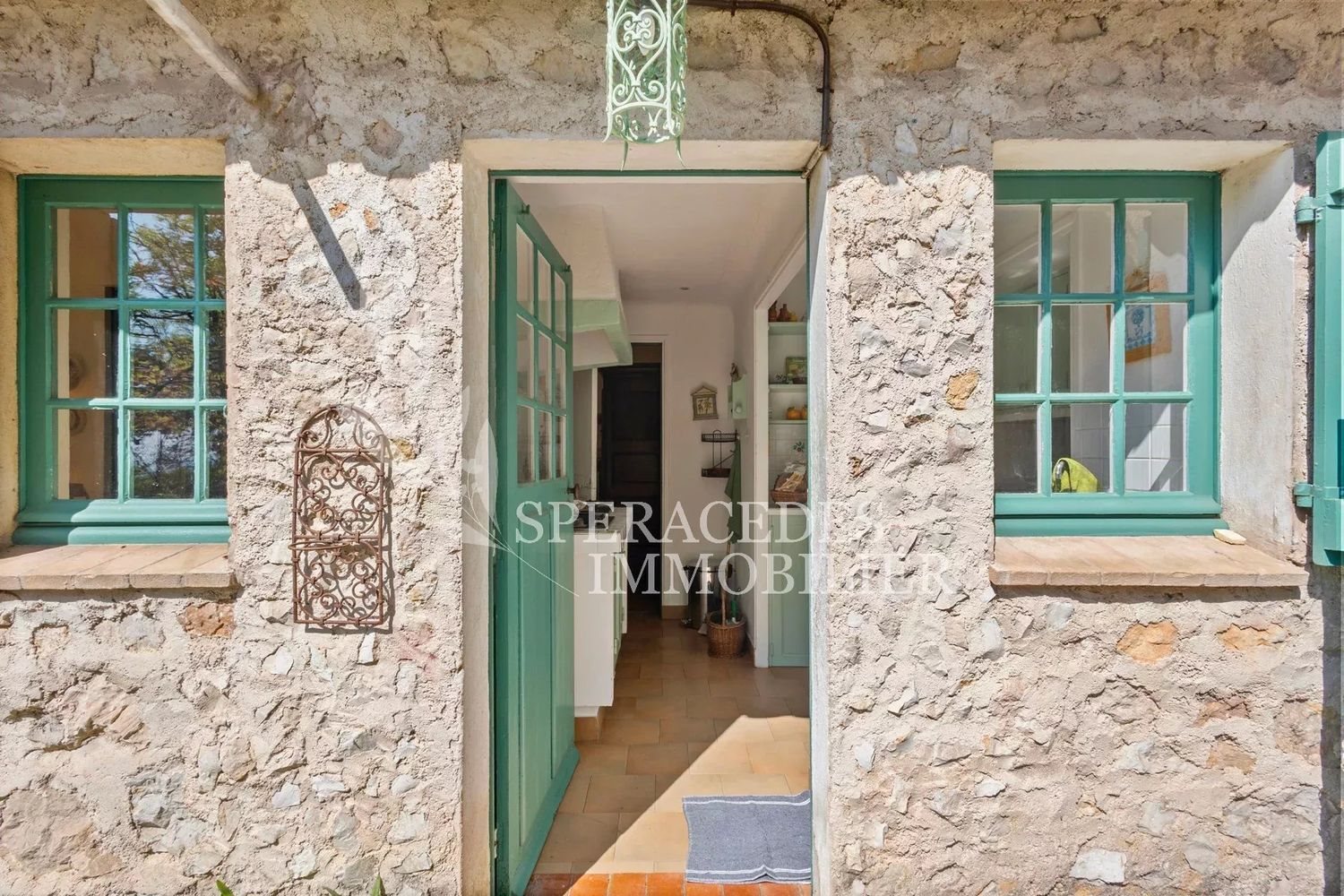 Maison à louer, 11m², Cabris
