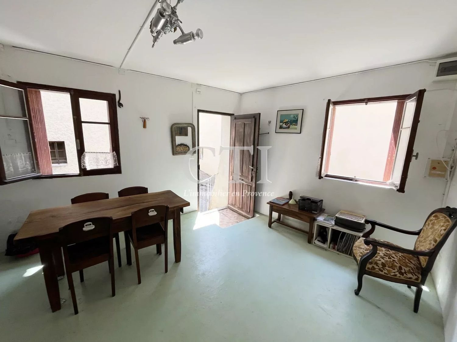Maison à vendre, 11m², Vaison-la-Romaine