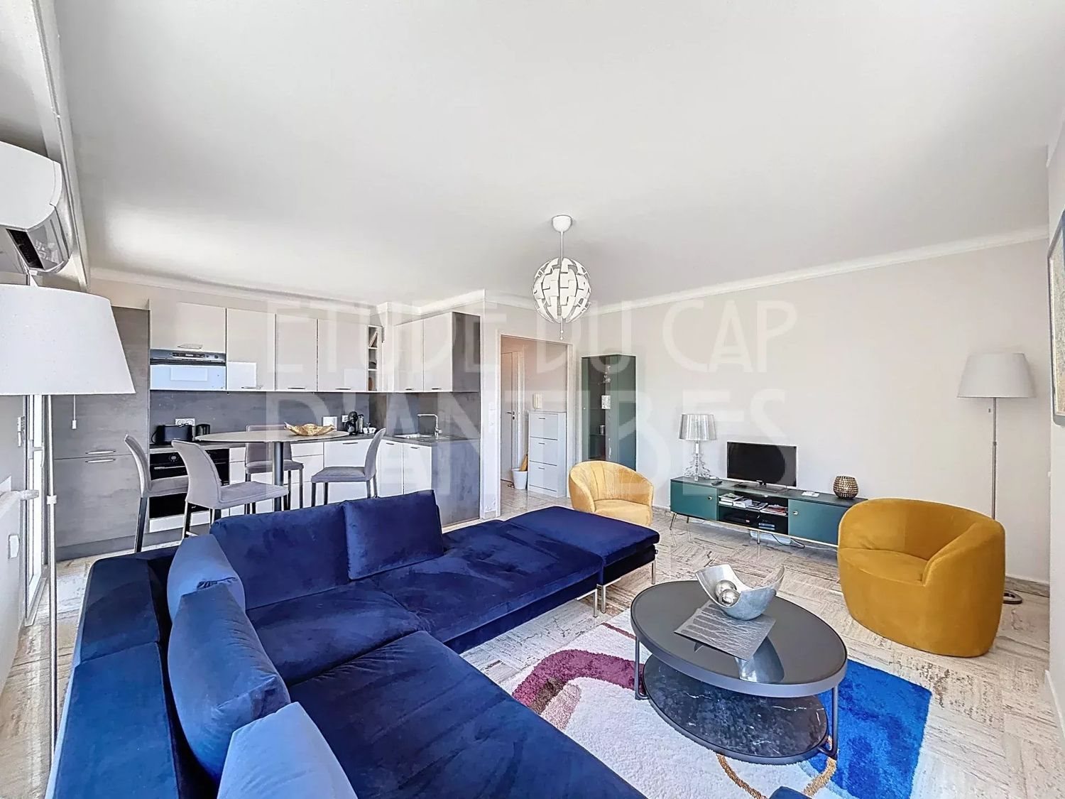 Appartement à louer, 85m², Antibes