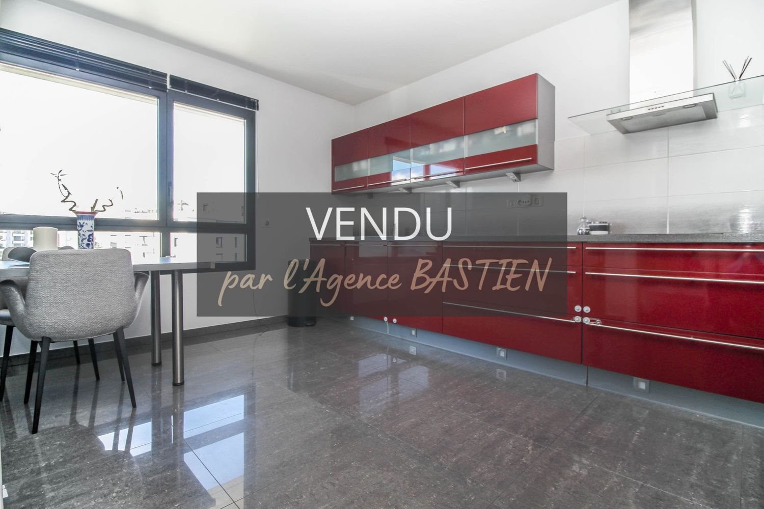 Appartement à vendre, 130m², Saint-Genis-Pouilly