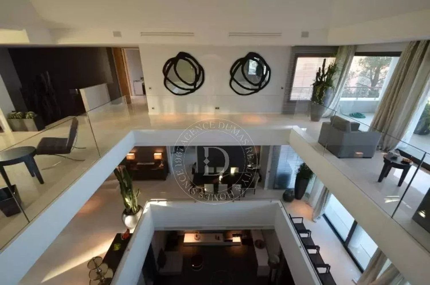 Maison à louer, 2000m², Saint-Jean-Cap-Ferrat