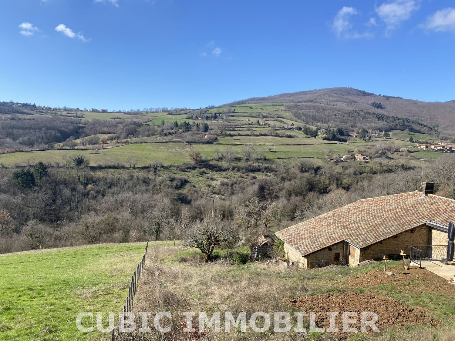 Maison à vendre, 81m², Lacenas