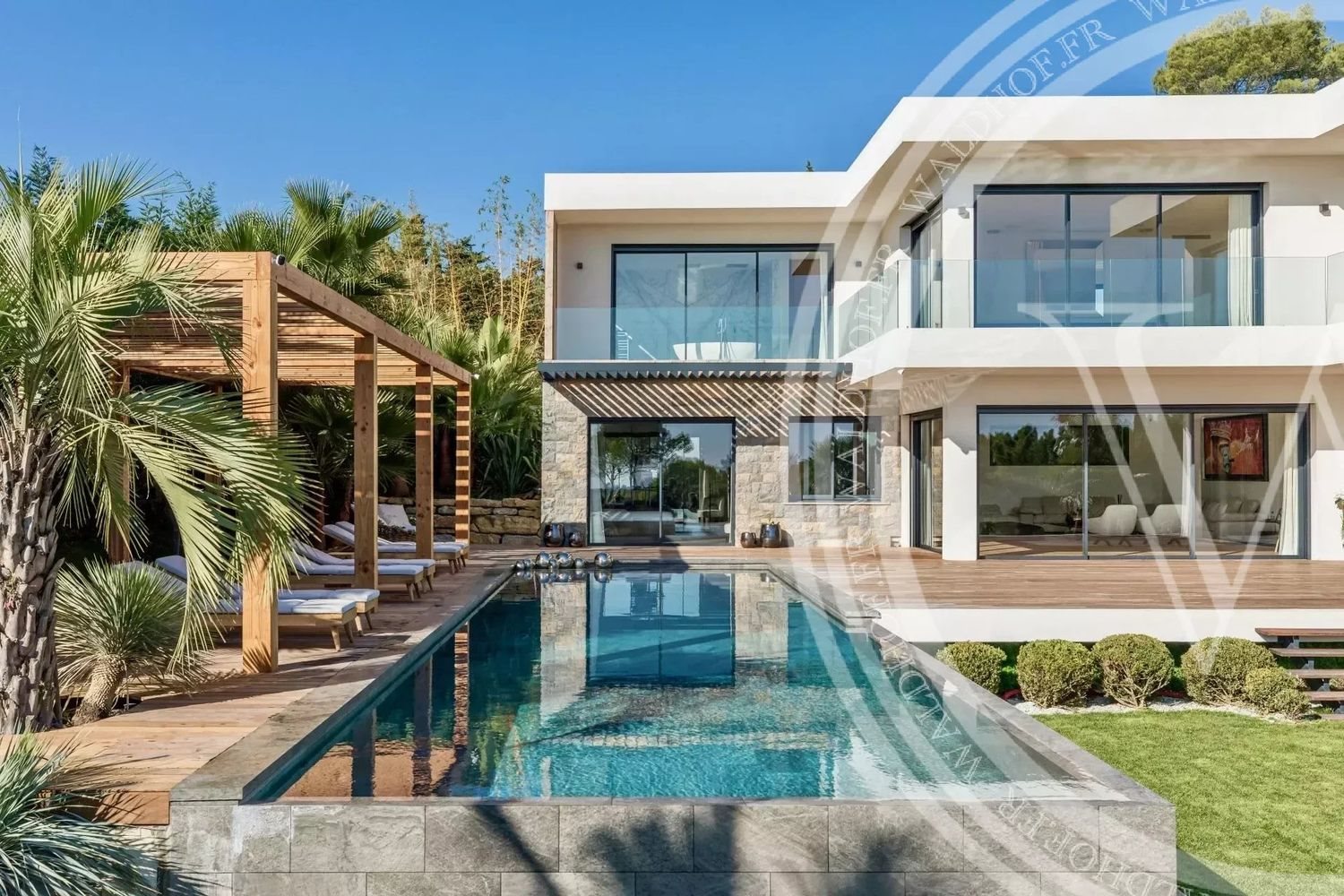Maison à louer, 720m², Mougins