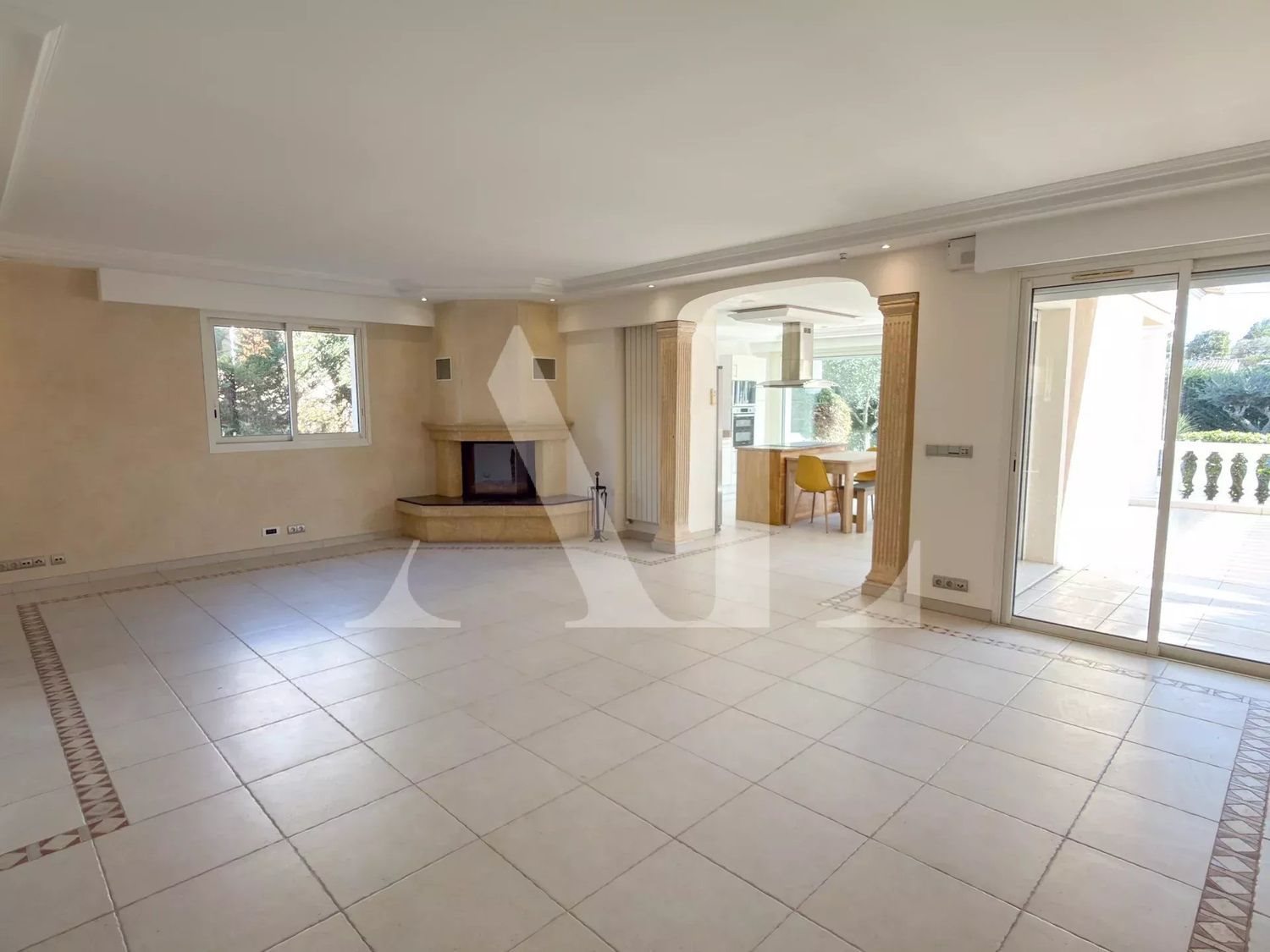 Maison à vendre, 370m², Antibes