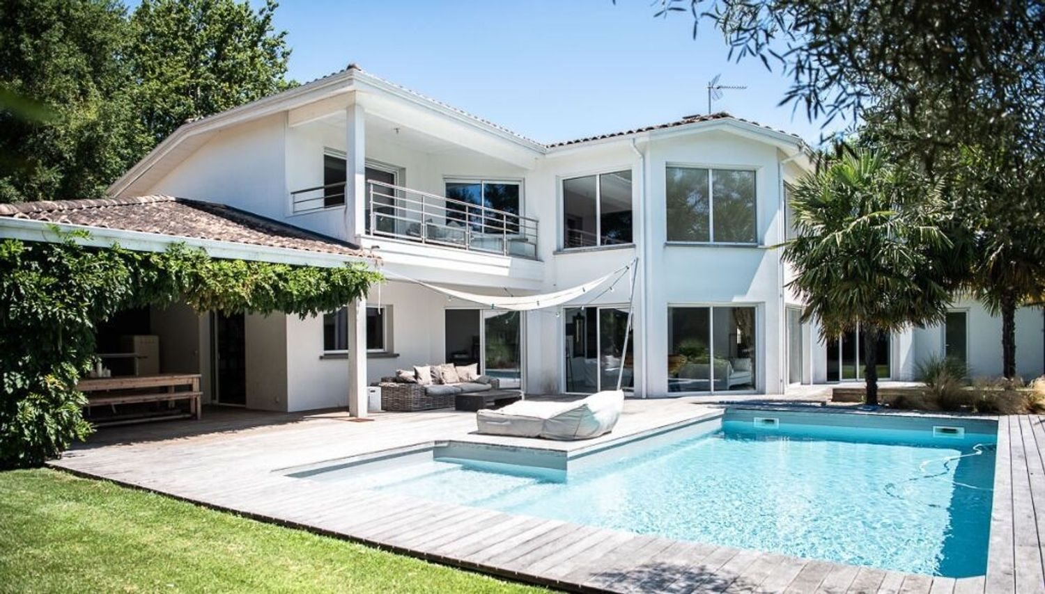 Maison à vendre, 380m², Saint-Aubin-de-Médoc