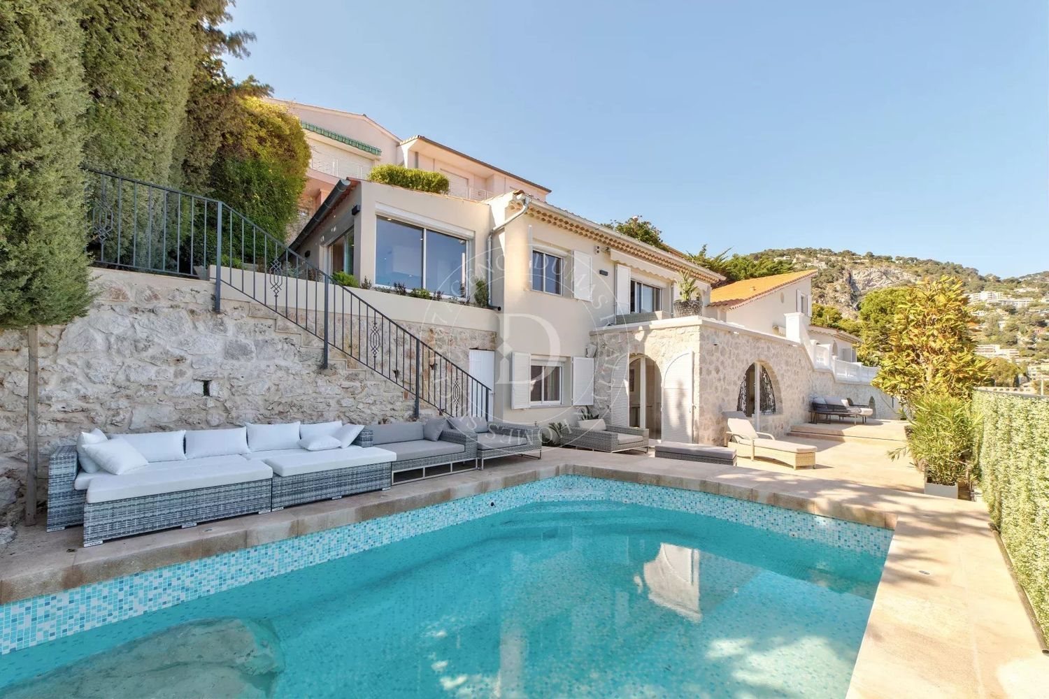 Maison à louer, 200m², Villefranche-sur-Mer