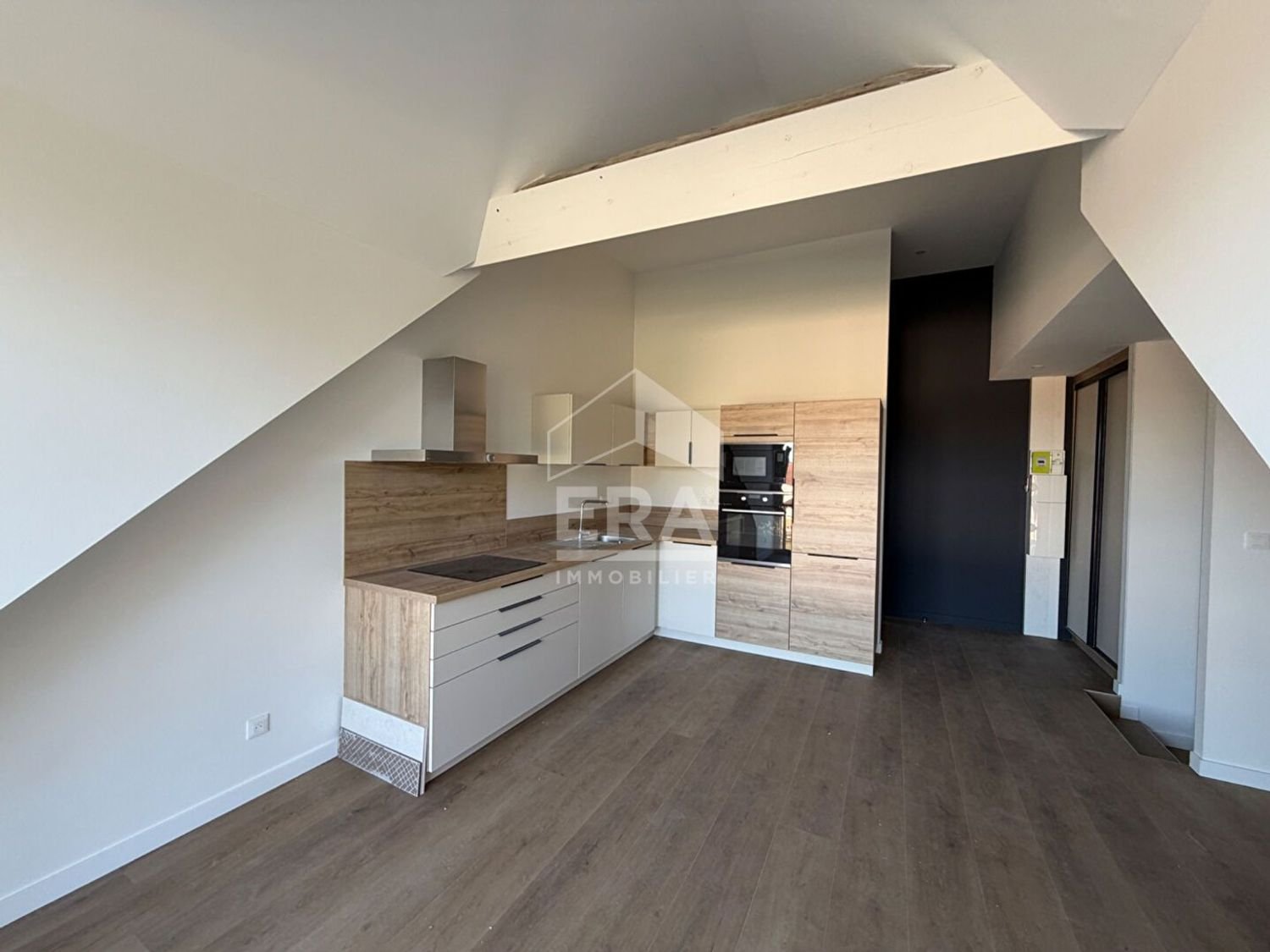Appartement à louer, 54m², Pierrefontaine-les-Varans