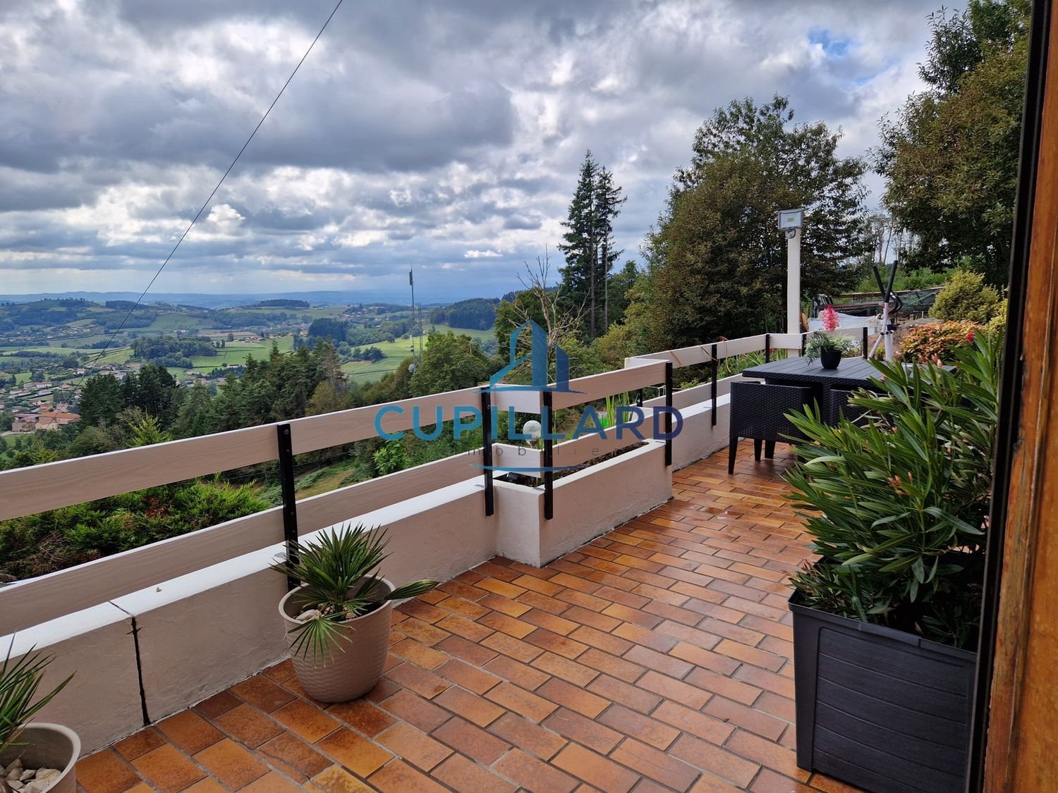 Maison à vendre, 220m², Cours-la-Ville