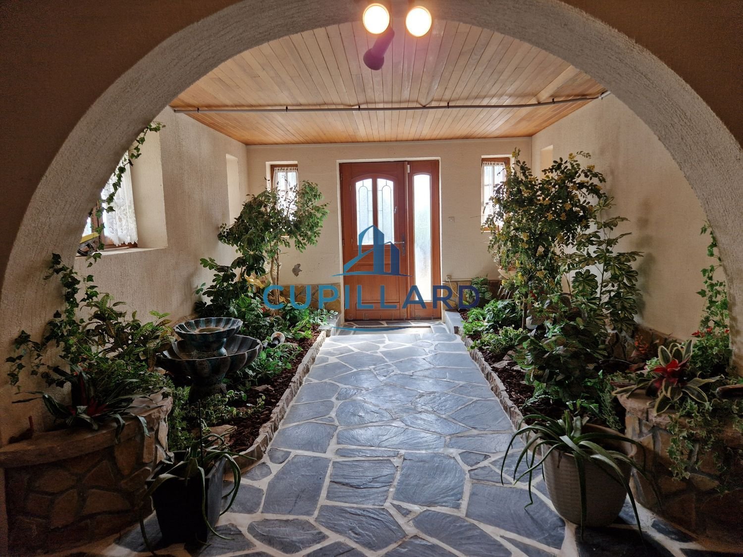 Maison à vendre, 220m², Cours-la-Ville