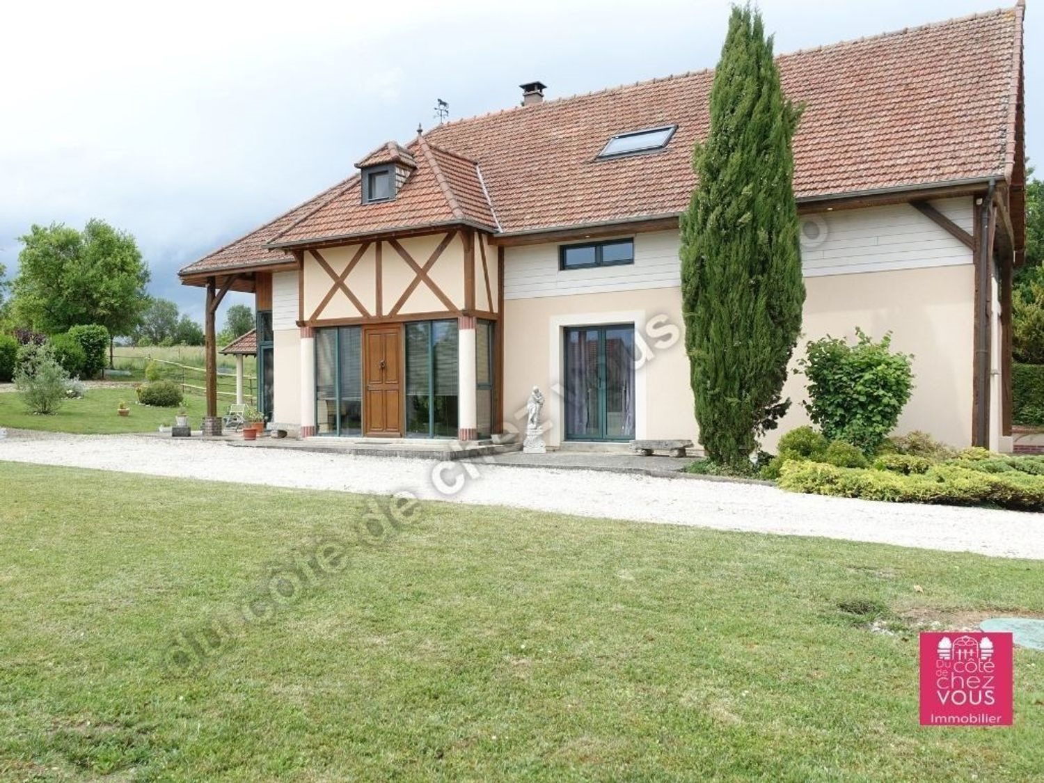 Maison à vendre, 190m², Fontvannes