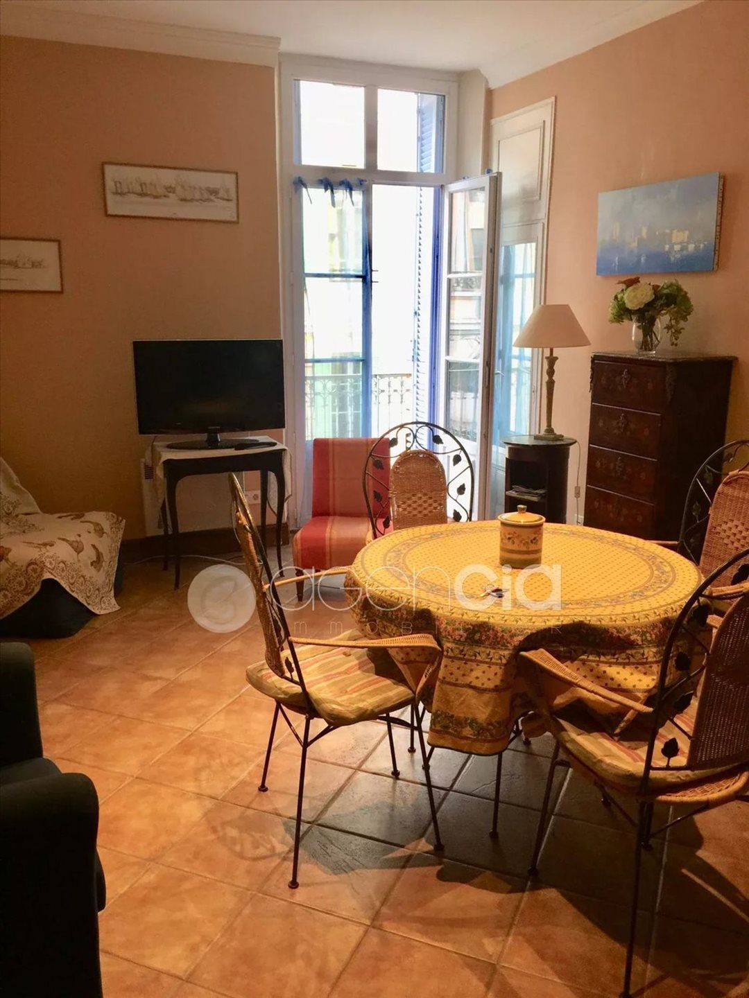 Appartement à louer, 70m², Cannes