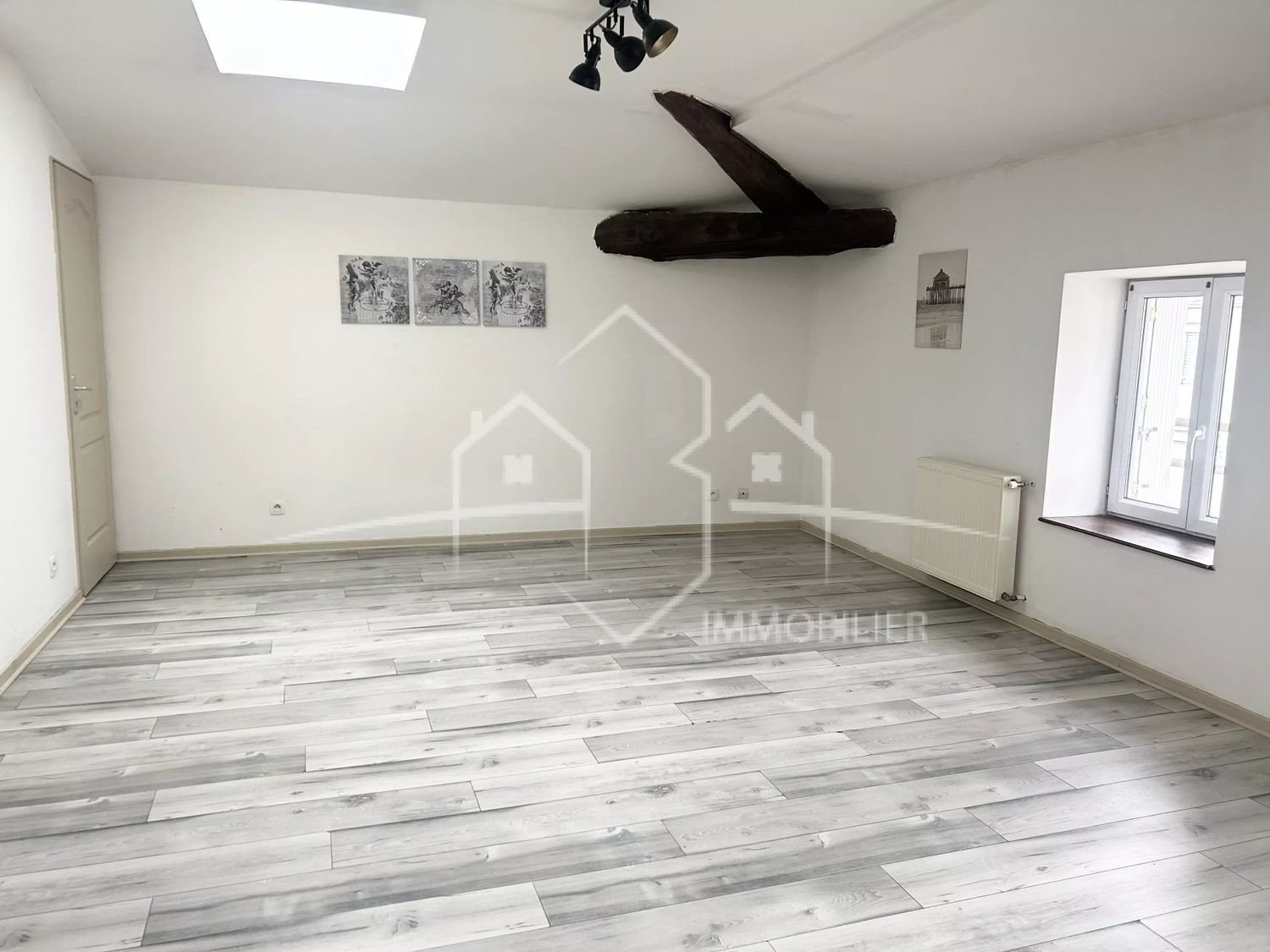 Appartement à louer, 85m², Andance