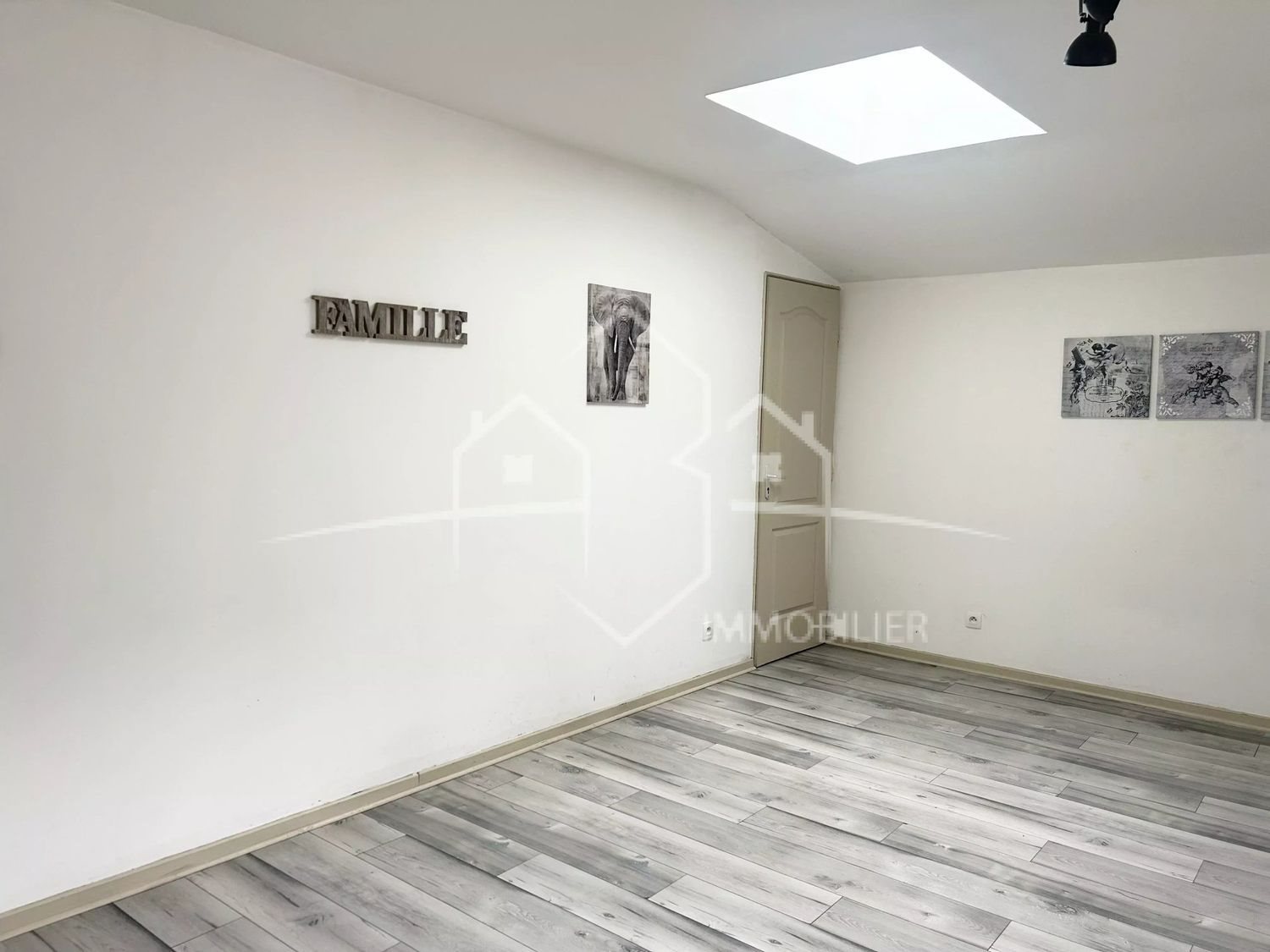 Appartement à louer, 85m², Andance