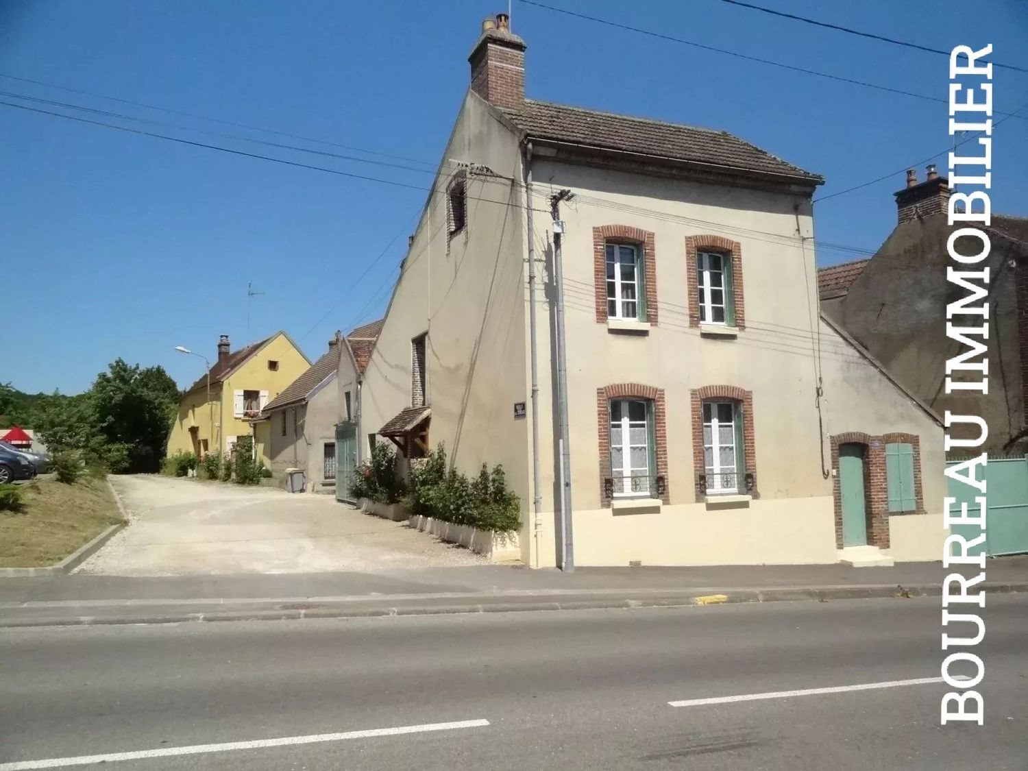 Maison à vendre, 102m², Saint-Aubin-sur-Yonne