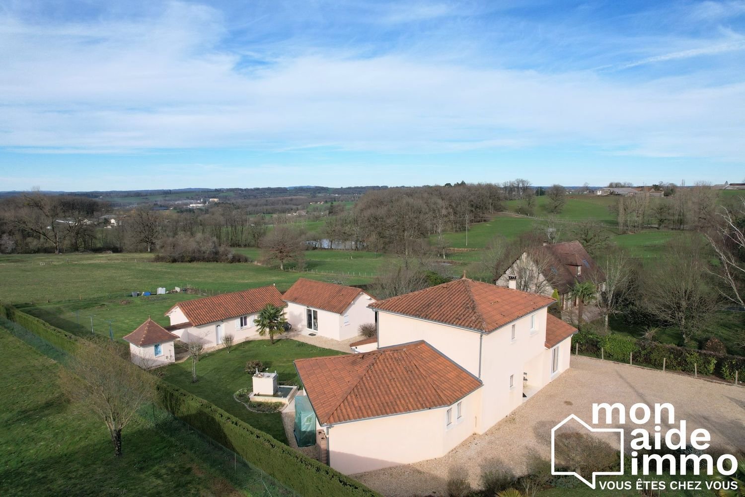 Maison à vendre, 164m², Thiviers