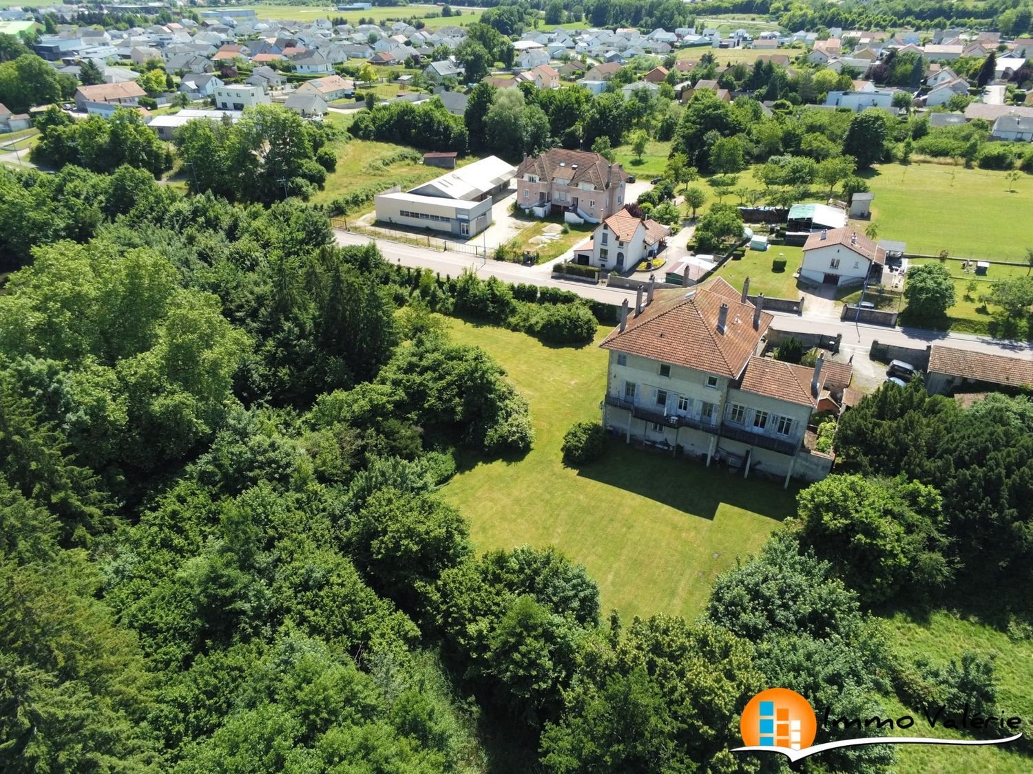 Maison à vendre, 854m², Charmes