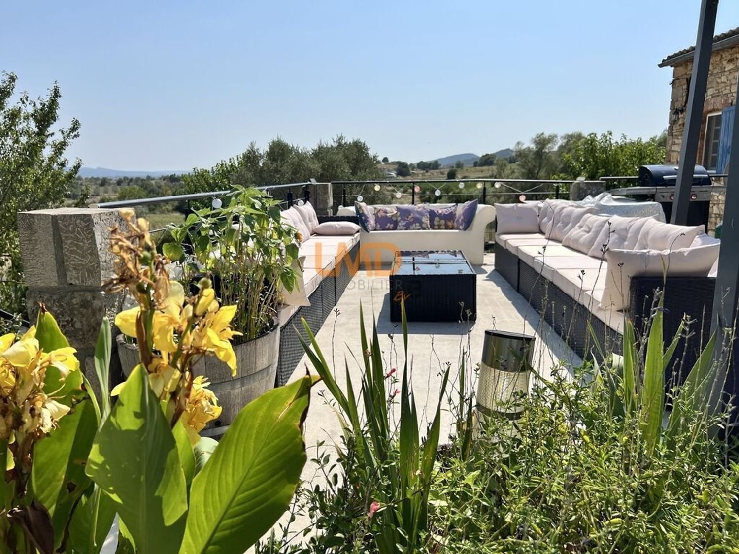 Maison à vendre, 244m², Barjac