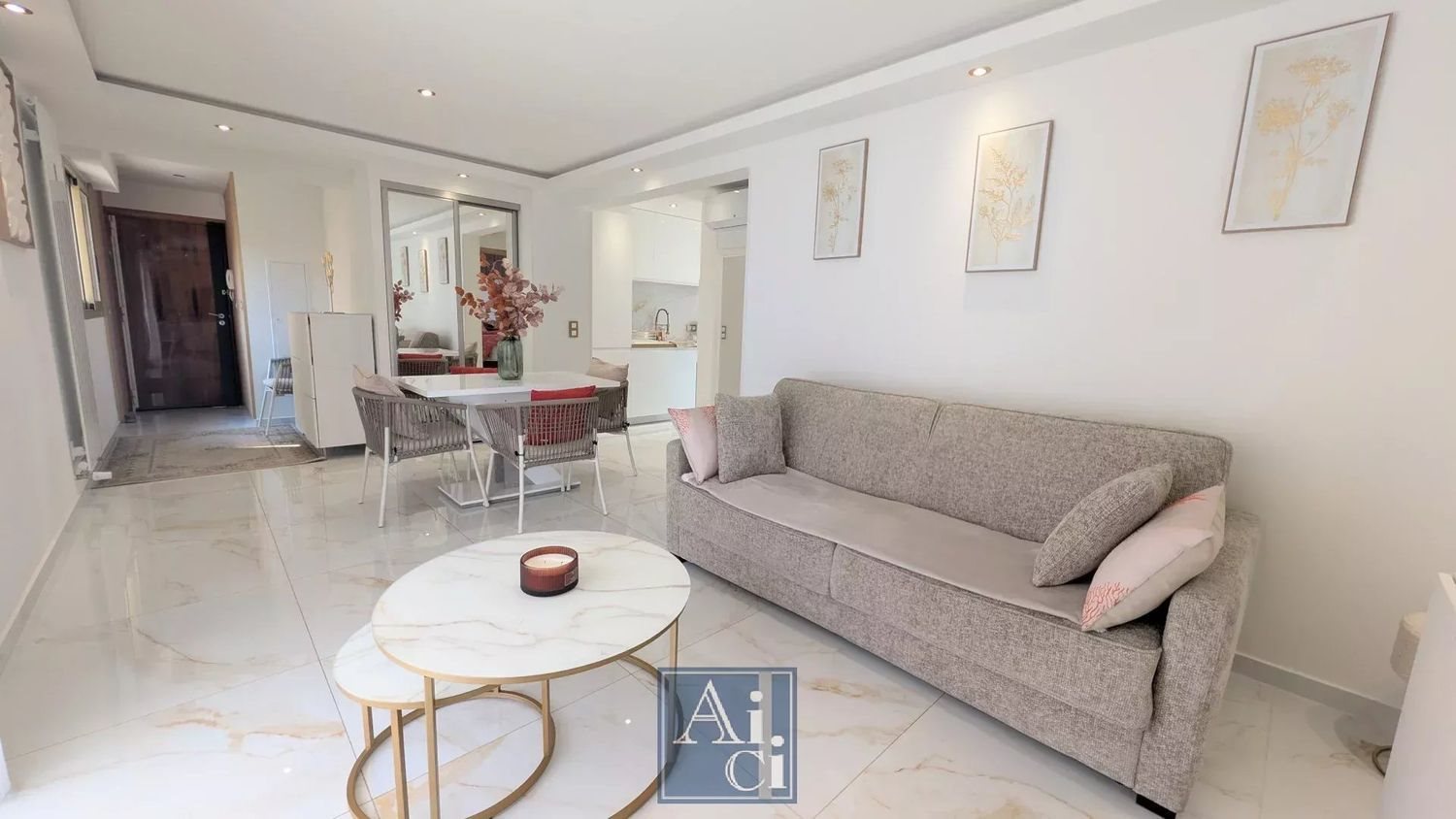 Appartement à louer, 22m², Cannes
