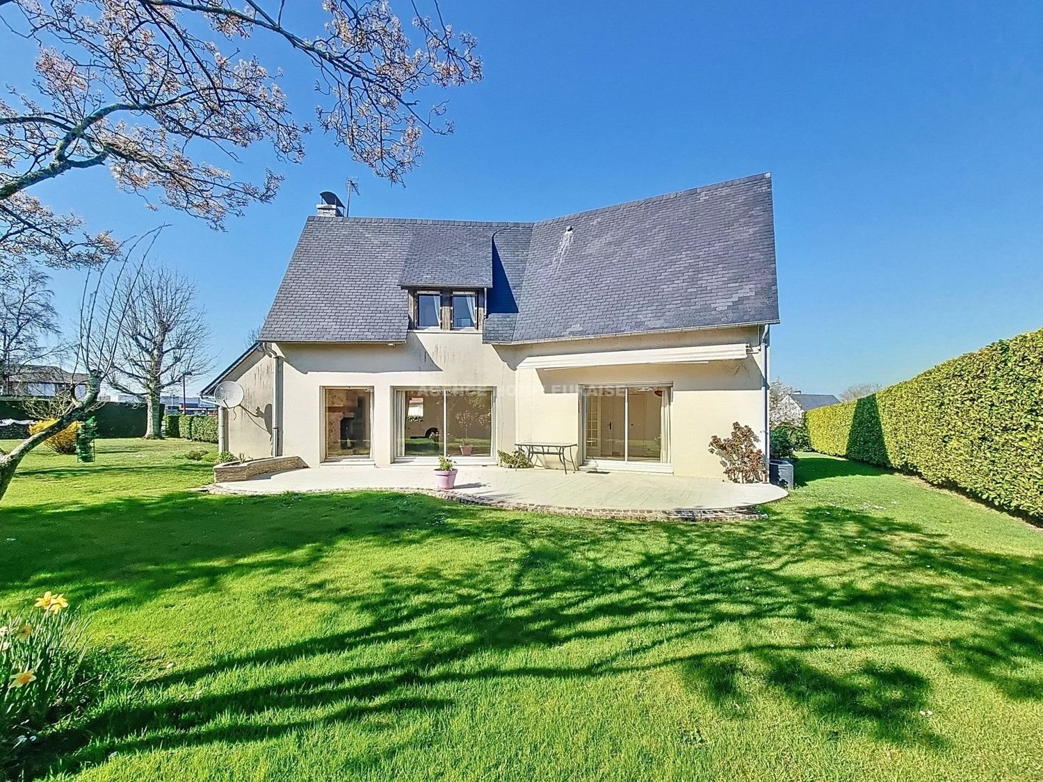 Maison à vendre, 127m², Équemauville