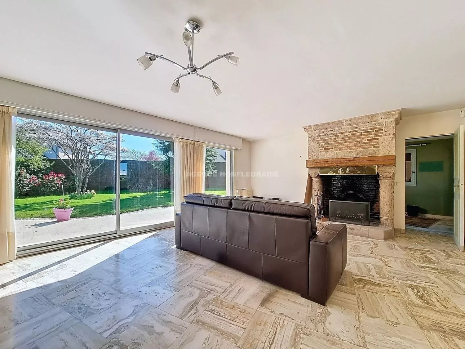 Maison à vendre, 127m², Équemauville