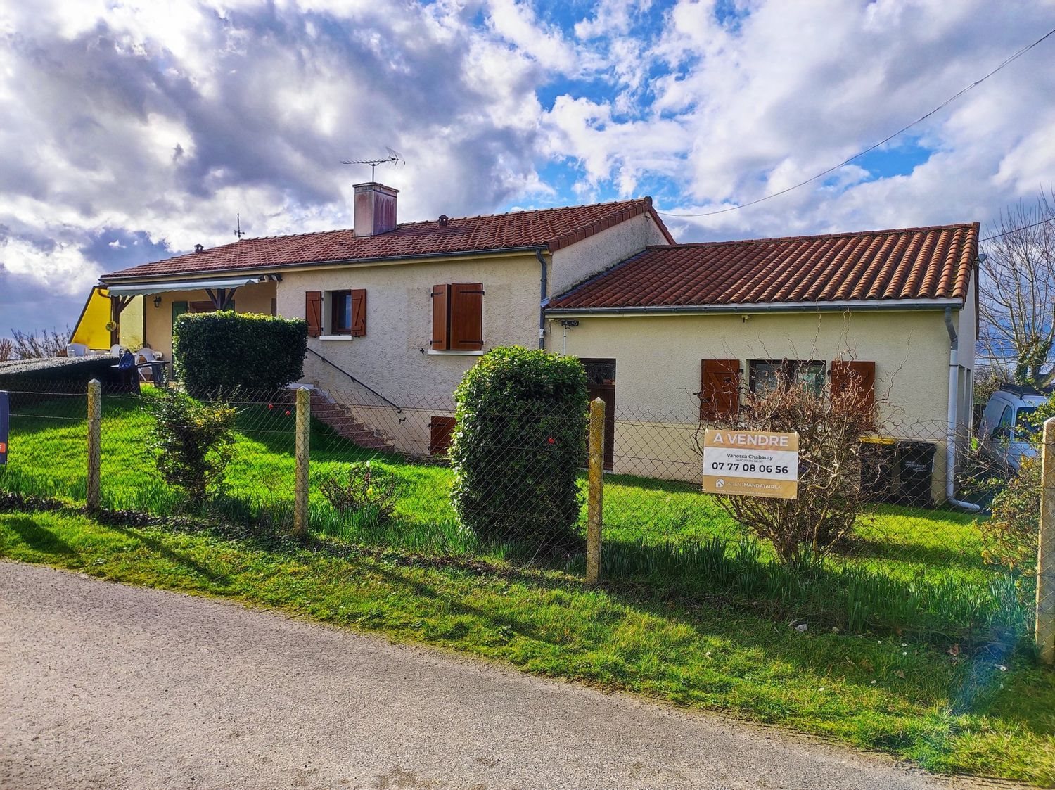 Maison à vendre, 91m², Saint-Genest-d'Ambière