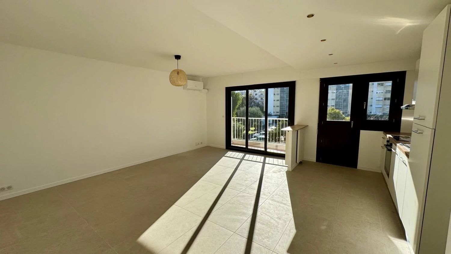 Appartement à louer, 46m², Mandelieu-la-Napoule