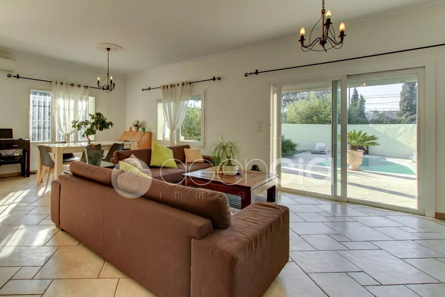 Maison à vendre, 201m², Grasse