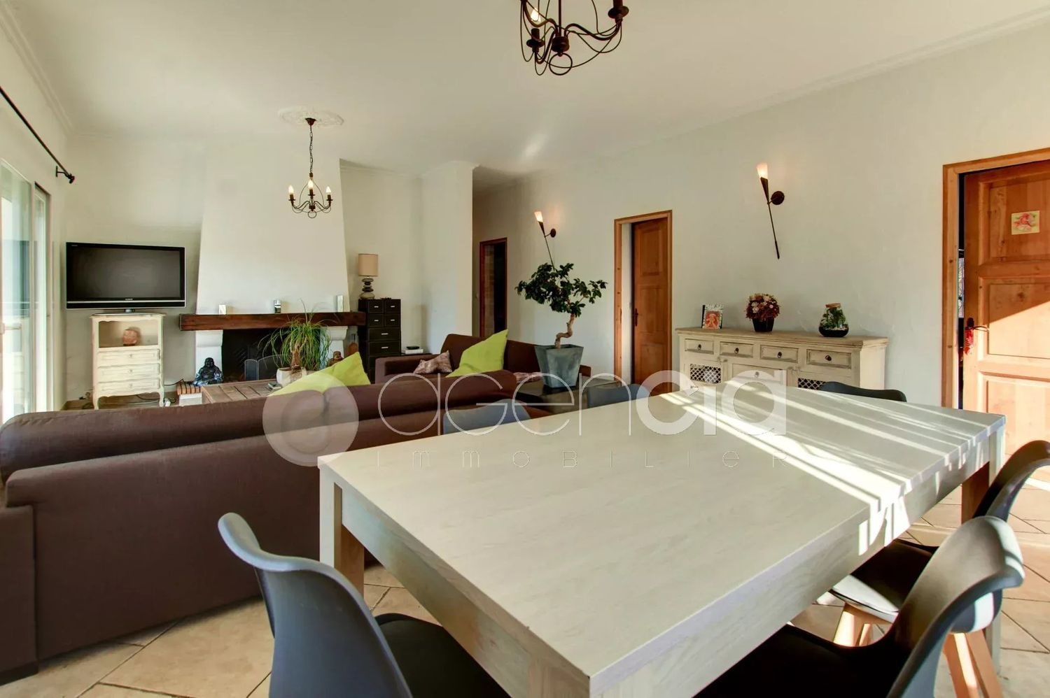 Maison à vendre, 201m², Grasse