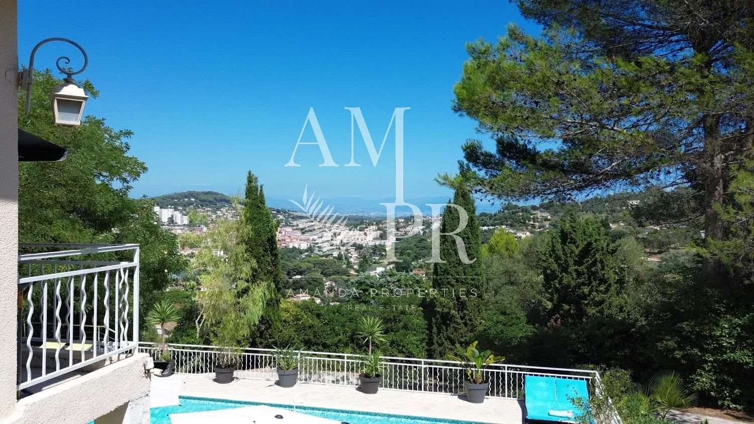 Maison à vendre, 380m², Vallauris