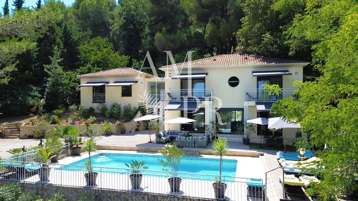 Maison à vendre, 380m², Vallauris