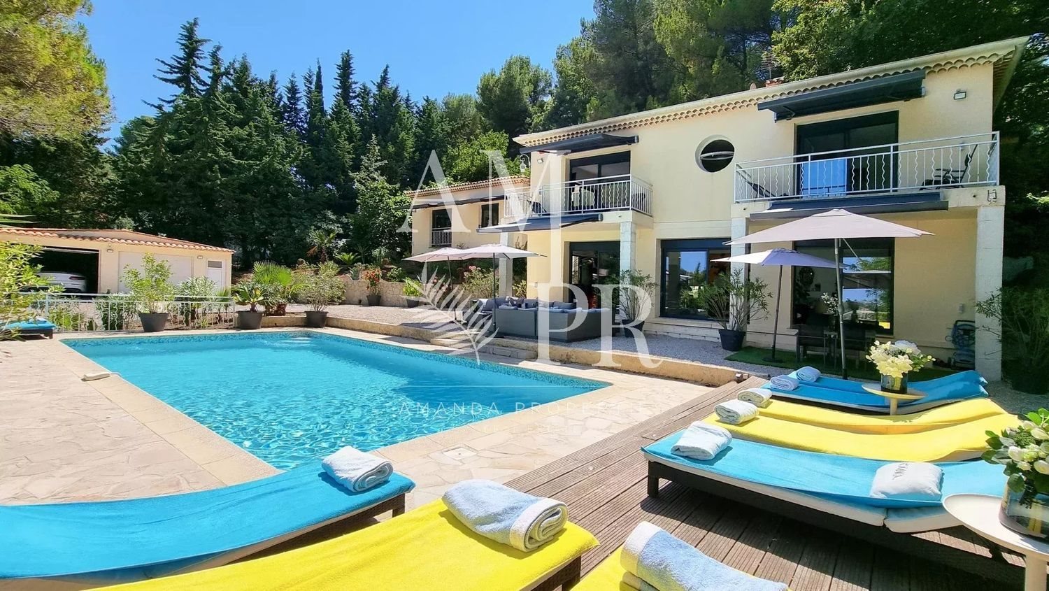 Maison à vendre, 380m², Vallauris