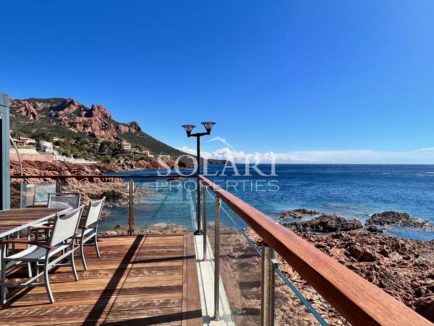 Maison à louer, 224m², Théoule-sur-Mer