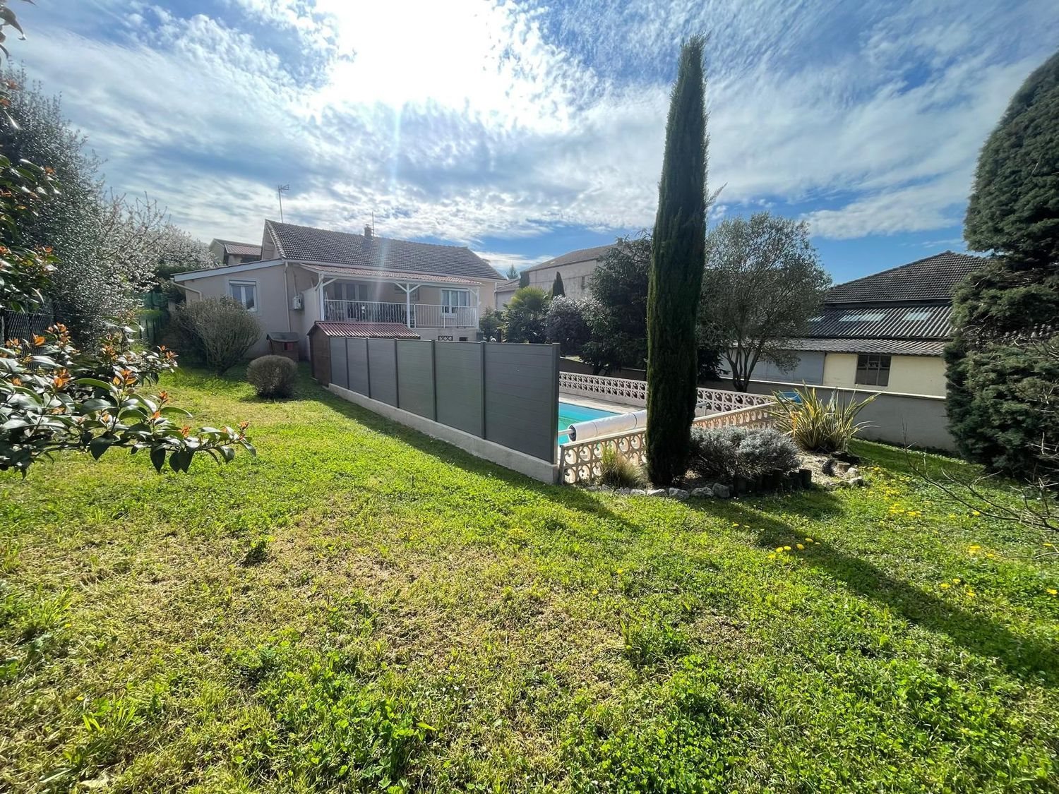 Maison à vendre, 102m², Roussillon