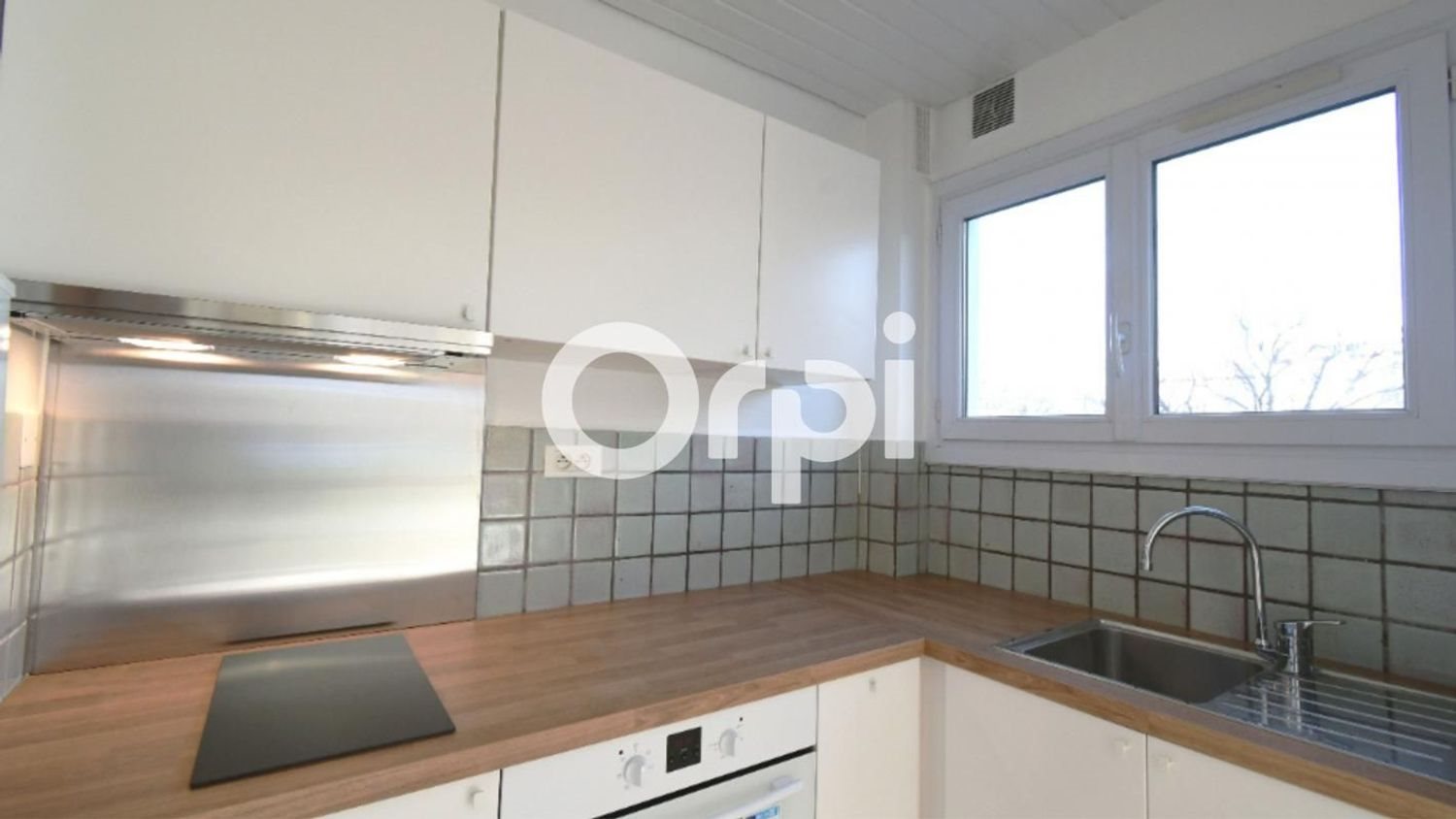 Appartement à louer, 28m², Carqueiranne
