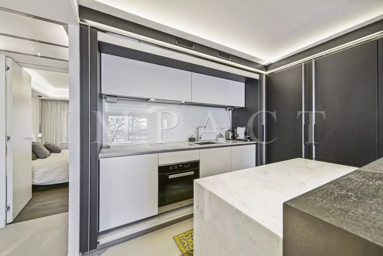 Appartement à louer, 81m², Cannes