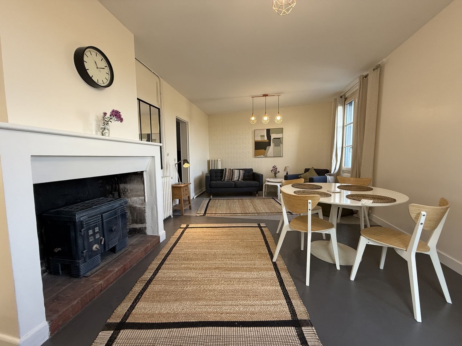 Maison à louer, 77m², Gennes