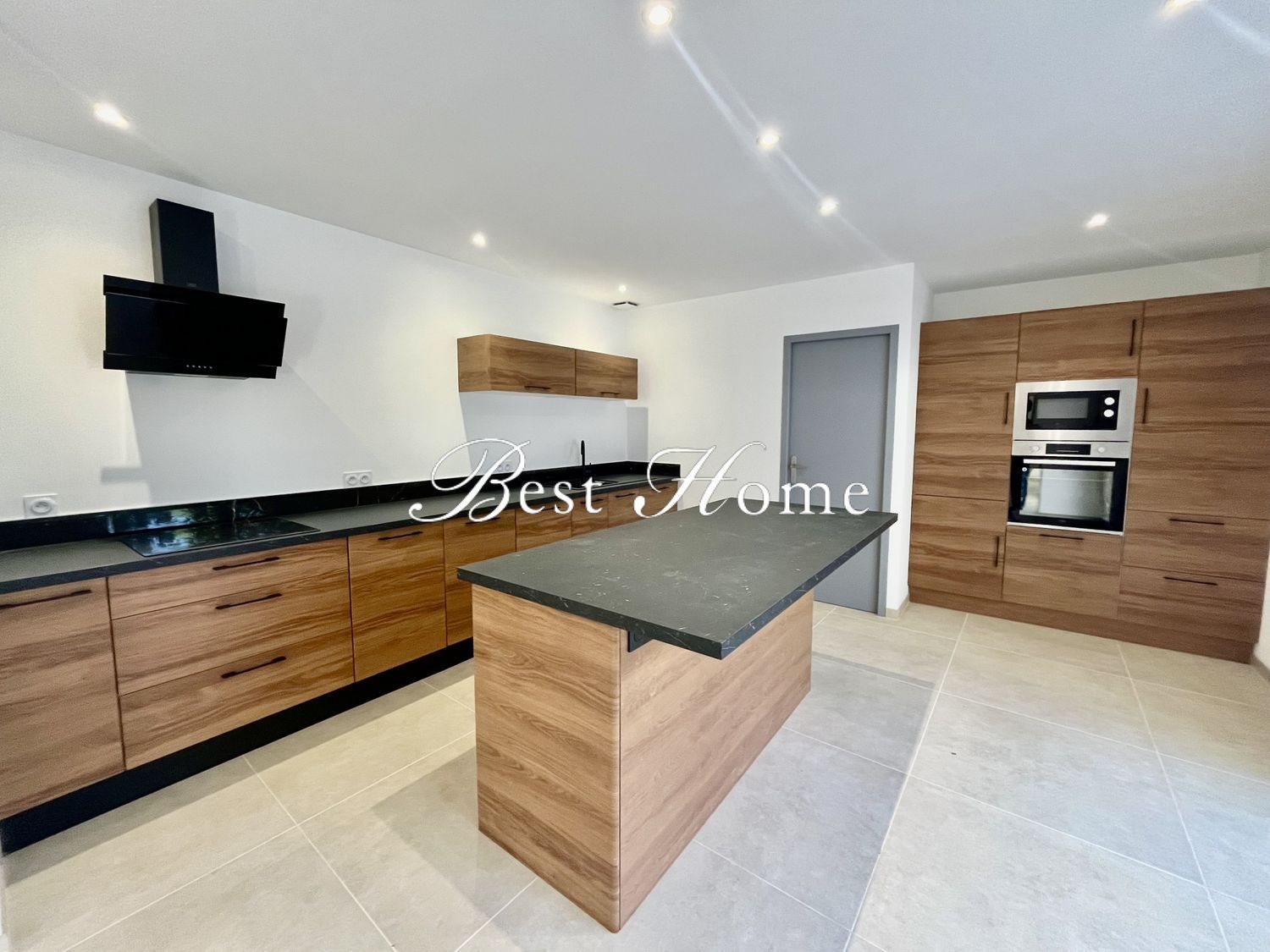 Maison à vendre, 90m², Nîmes
