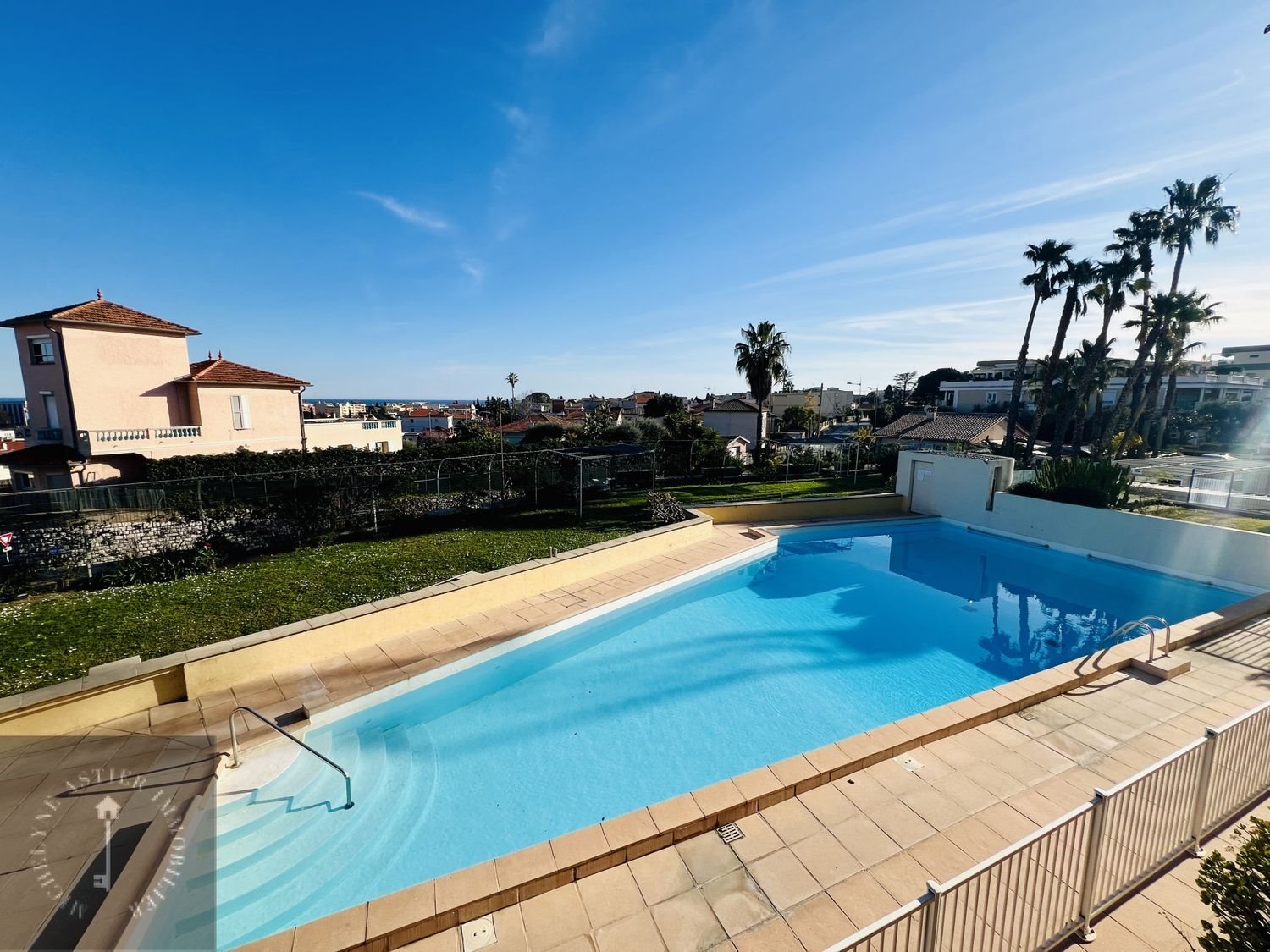 Appartement à vendre, 74m², Saint-Laurent-du-Var