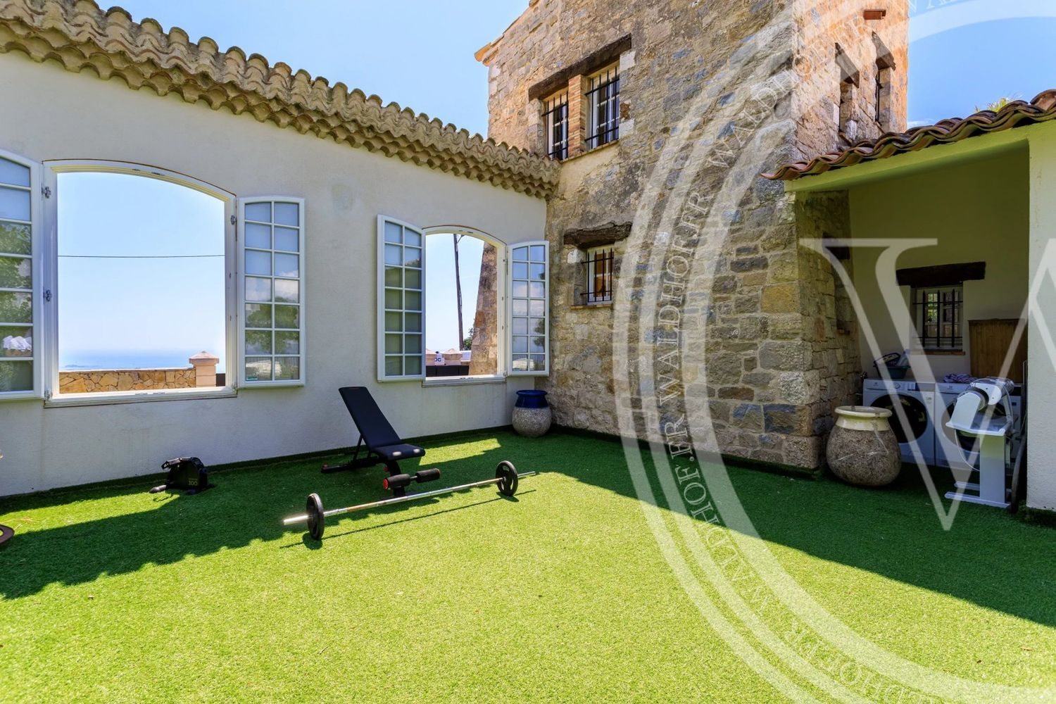 Maison à louer, 460m², Cannes